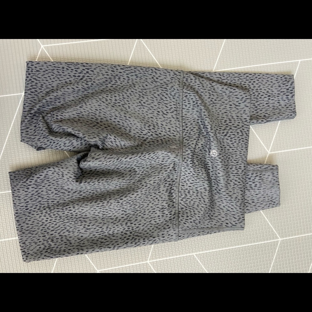 Lululemon patterned leggings